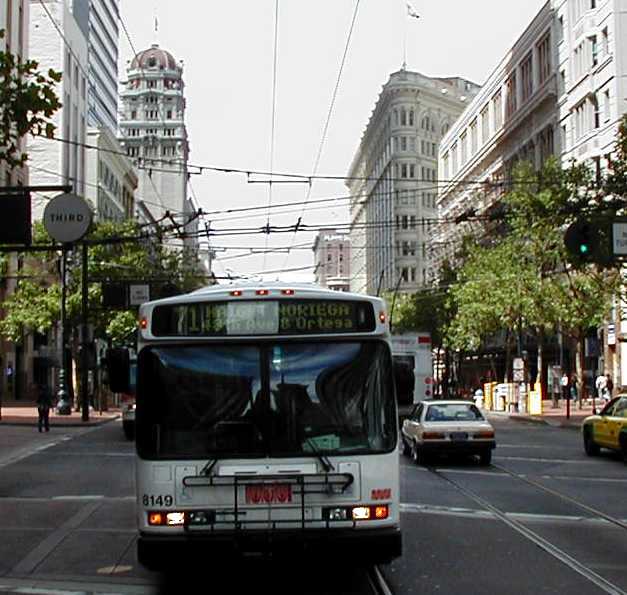 San Francisco MUNI Neoplan AN440 8149